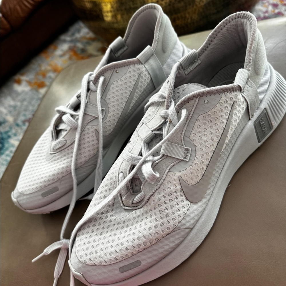 Nike size 11 men’s shoes